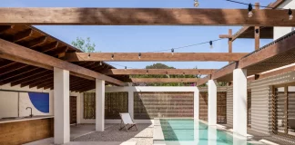 BEEF ARCHITEKTI created a cultural oasis at the foot of Serra de Tramuntana, Mallorca.