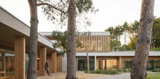 The Children's Hospice House for Julia in Brno, designed by ČTYŘSTĚN